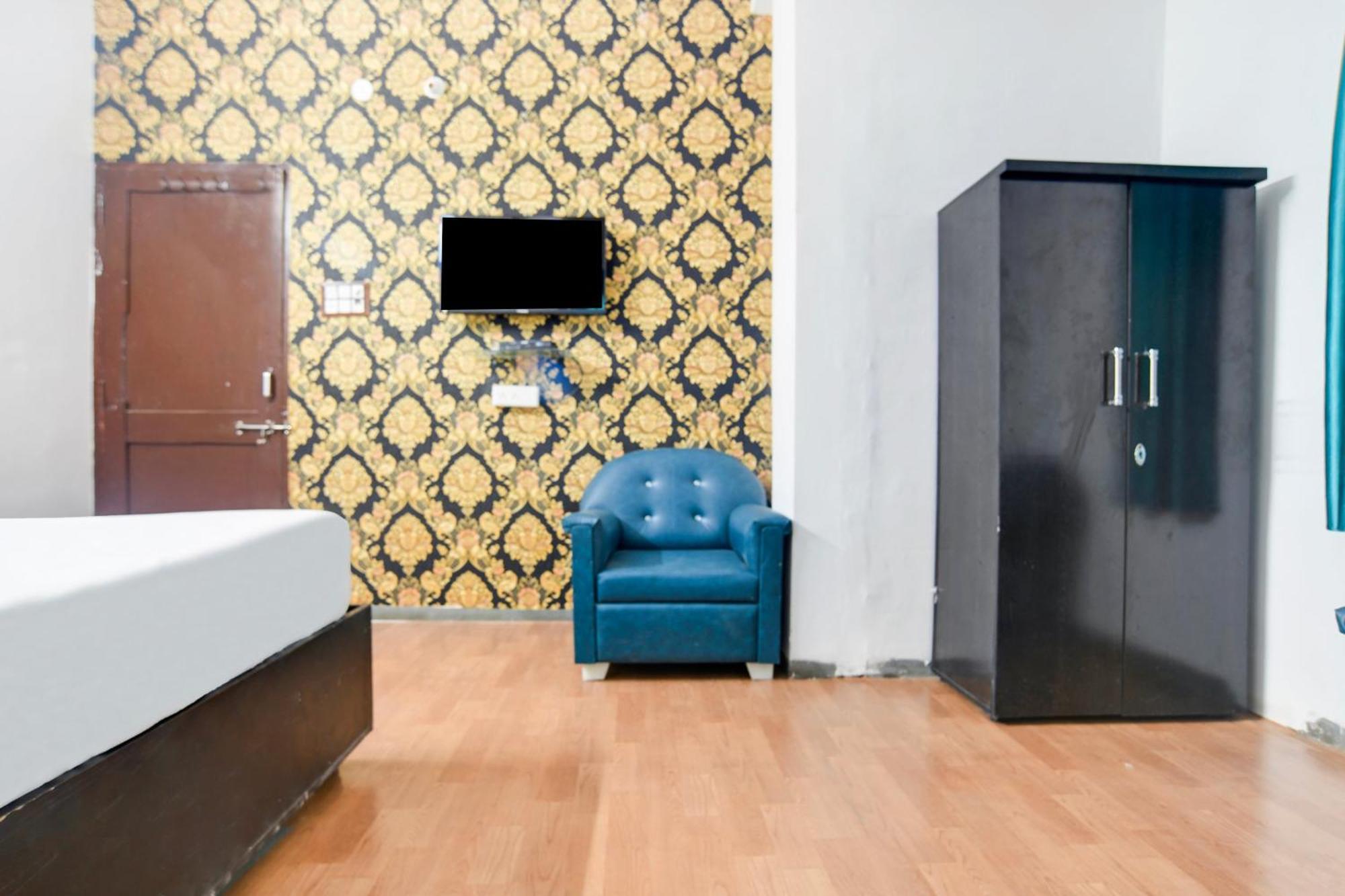 Oyo Flagship Hotel Shree United Indore Buitenkant foto