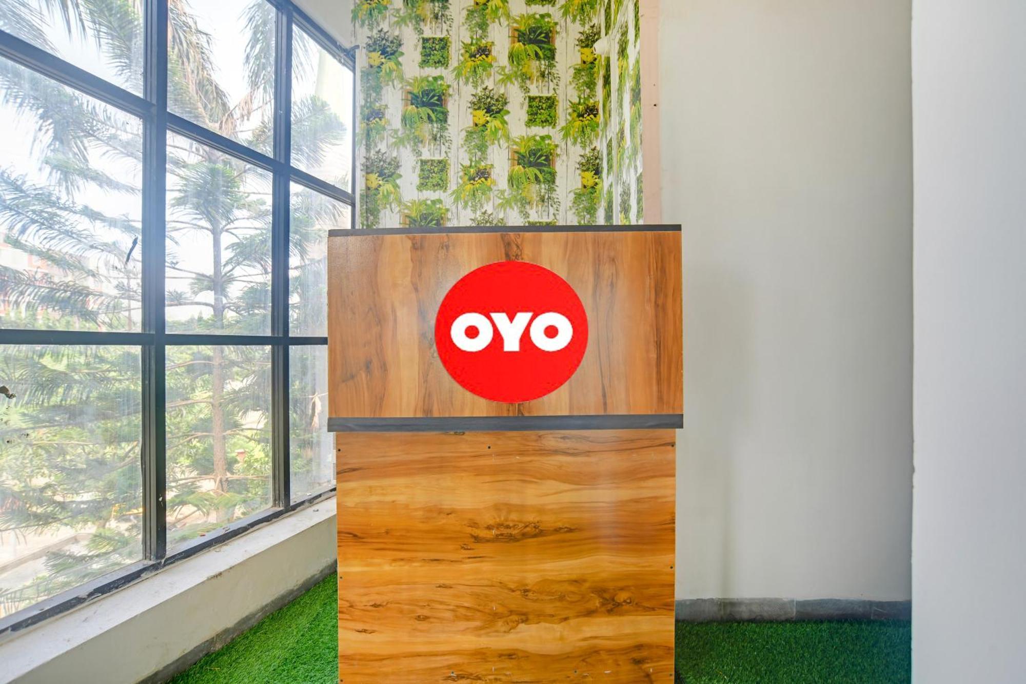 Oyo Flagship Hotel Shree United Indore Buitenkant foto